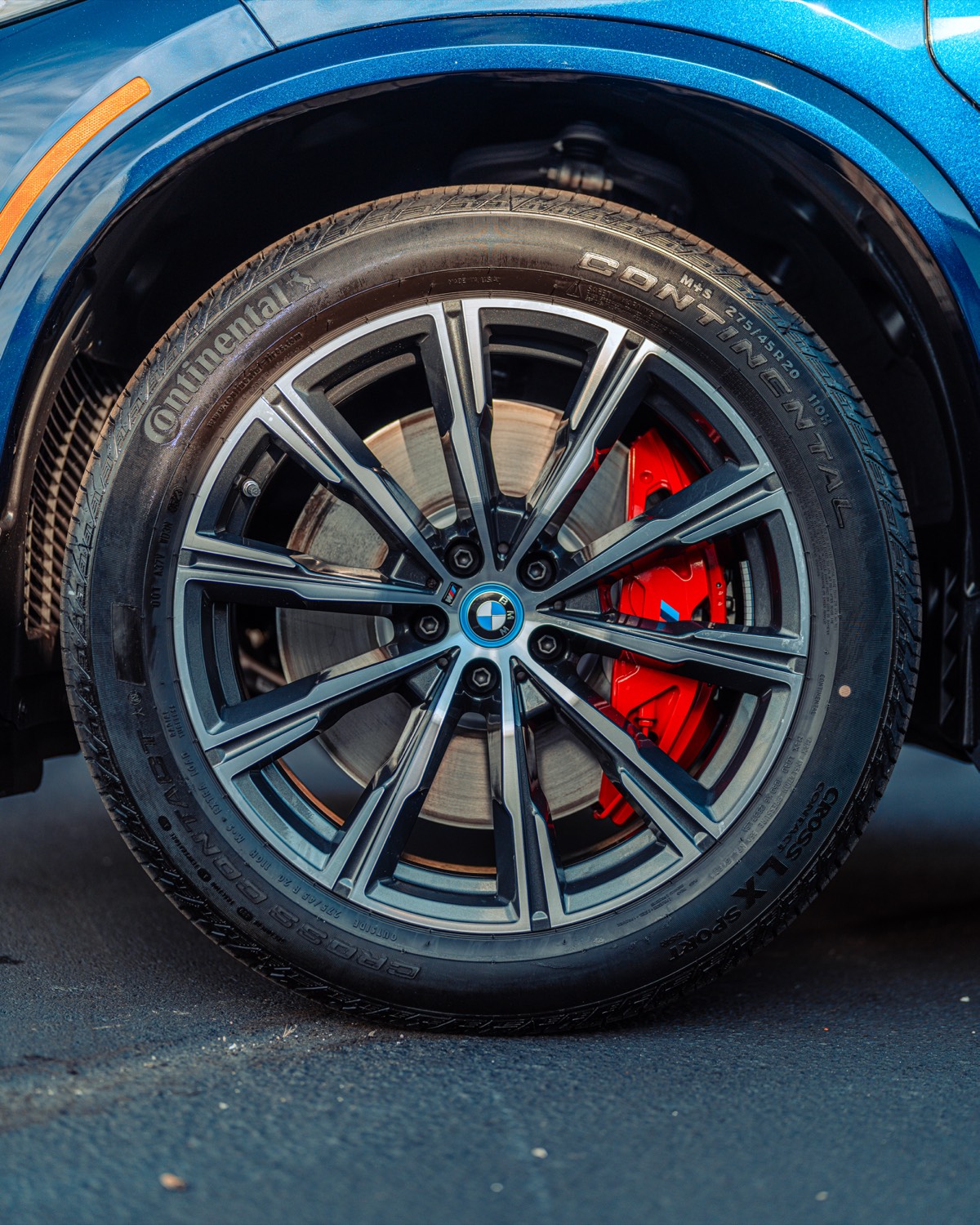 BMW X5 wheel detail